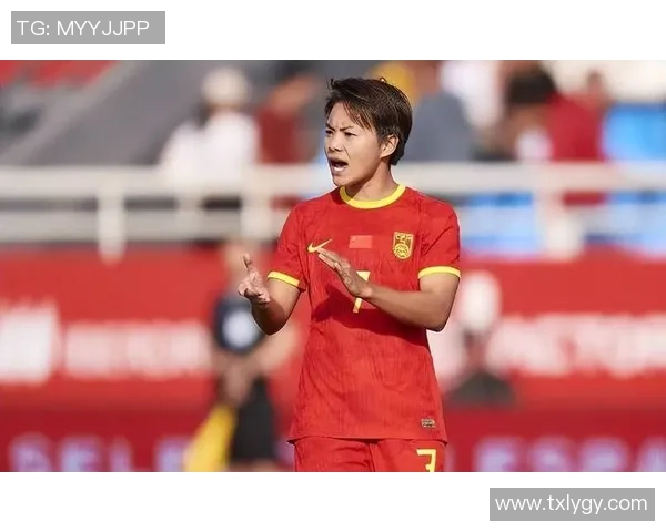 成都女足球星崭露头角 展现实力与梦想的双重突破 成都女足球星崭露头角 展现实力与梦想的双重突破